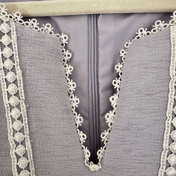 Nanette Lepore sleeveless dress in Lilac and white eyelet trim - EUC - Size 6 - Picture 4 of 11